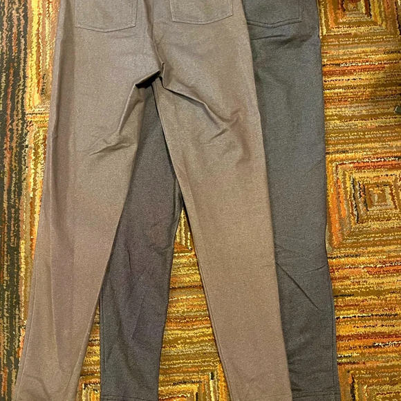 Set Of 2 Isaac Mizrahi Live Stretch Knit Legging Pants Grey Brown Size XS - Picture 2 of 8